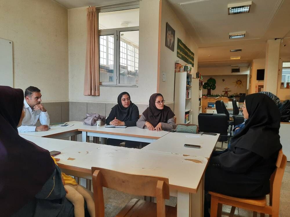 1309037-1 برسی برنامههای تابستان ۱۴۰۴ و تقویت هنرهای تجسمی در کانون فارس