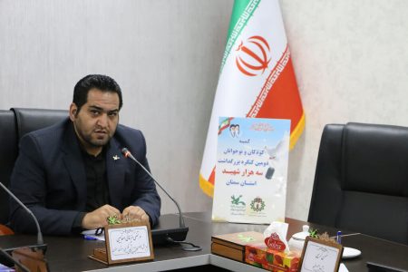 پرداختن به حوزه ایثار و شهادت، مهم‌ترین تکلیف ماست