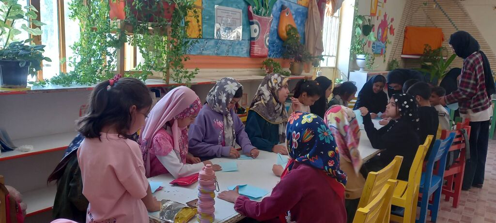 1309333-1 ترویج ارزشهای ایثار و مقاومت در مراکز صفاشهر و مرودشت