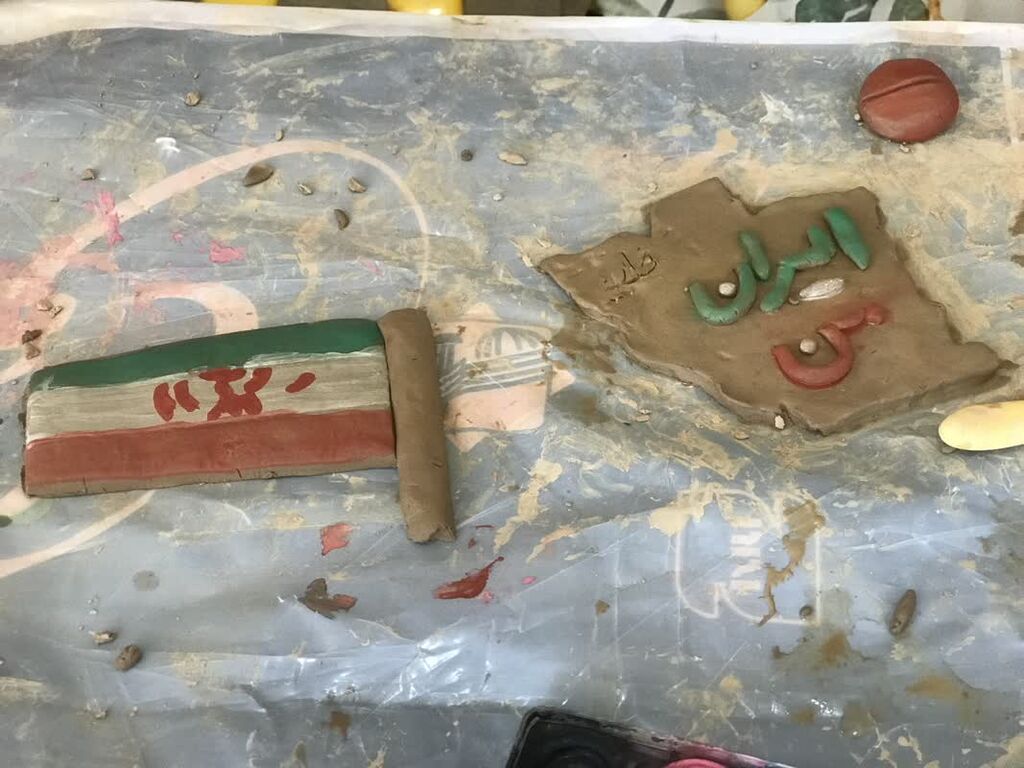 مراکز کانون همدان از "ساخت موشک کاغذی" تا کارگاه نقاشی " کودک قهرمان"