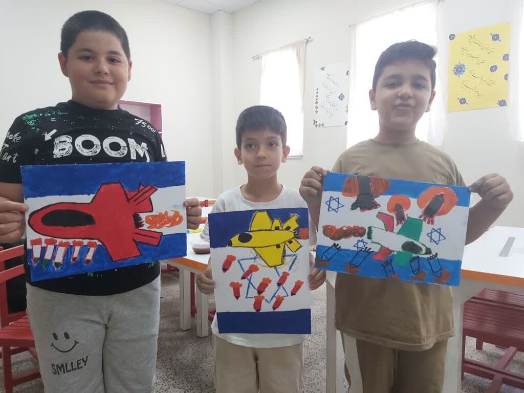 مراکز کانون همدان از "ساخت موشک کاغذی" تا کارگاه نقاشی " کودک قهرمان"