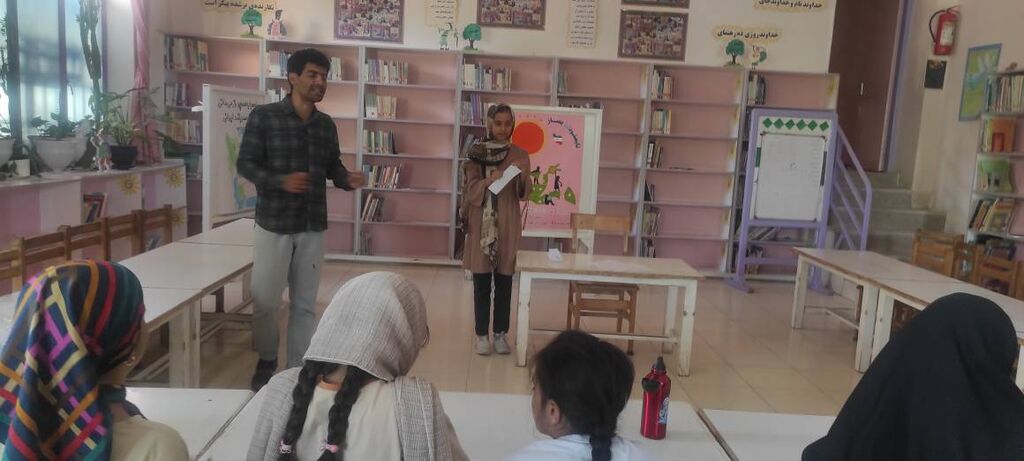 1309772-1 فعالیتهای فرهنگی و آموزشی ویژه کودکان در مراکز کانونهای اقلید و قیروکارزین