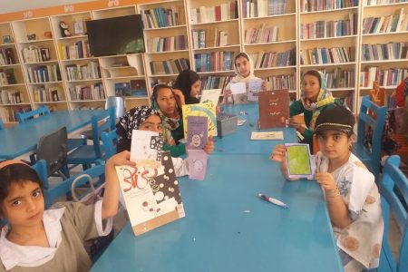 اجرای طرح فرش کتاب در کانون جاورسیان 