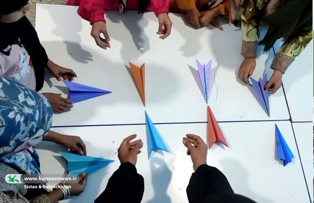 «مربیان کانون پرورش فکری» چراغ‌هایی روشن در دل تاریکی