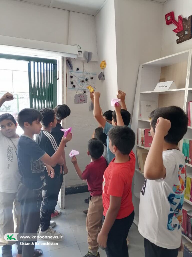 «مربیان کانون پرورش فکری» چراغ‌هایی روشن در دل تاریکی