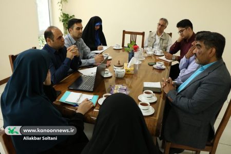 دیدار رئیس سازمان دانش‌آموزی با مدیرکل کانون استان