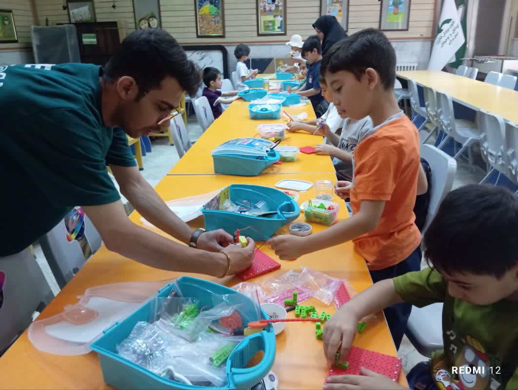 1310743-1 استقبال پرشور فعالیتهای تابستانی در کانون استان مرکزی در اولین روز از تابستان