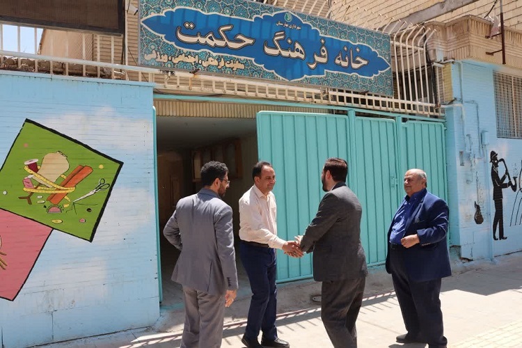 دیدار مدیرکل کانون پرورش فکری استان اصفهان با شهردار بهارستان