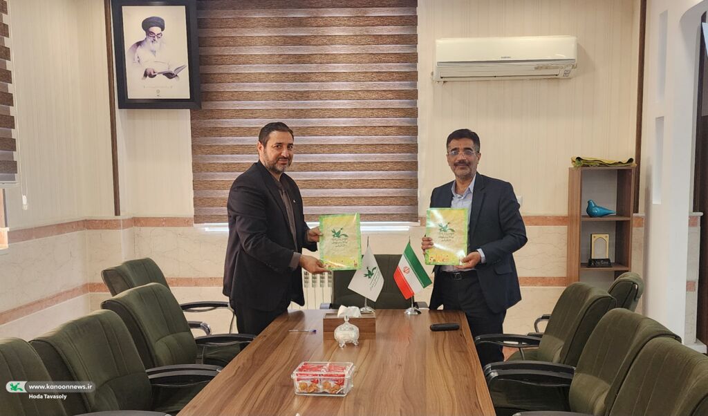 1311037-1 انعقاد تفاهم نامه میان کانون وسازمان منابع طبیعی و آبخیزداری استان قم