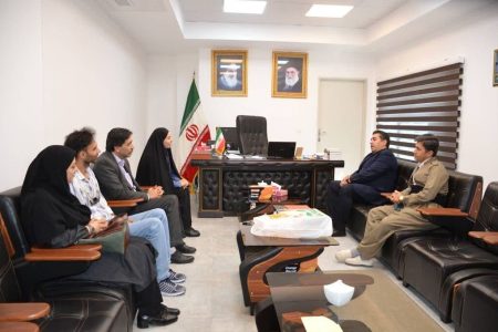 سرپرست کانون کرمانشاه با فرماندار ثلاث‌باباجانی دیدار کرد