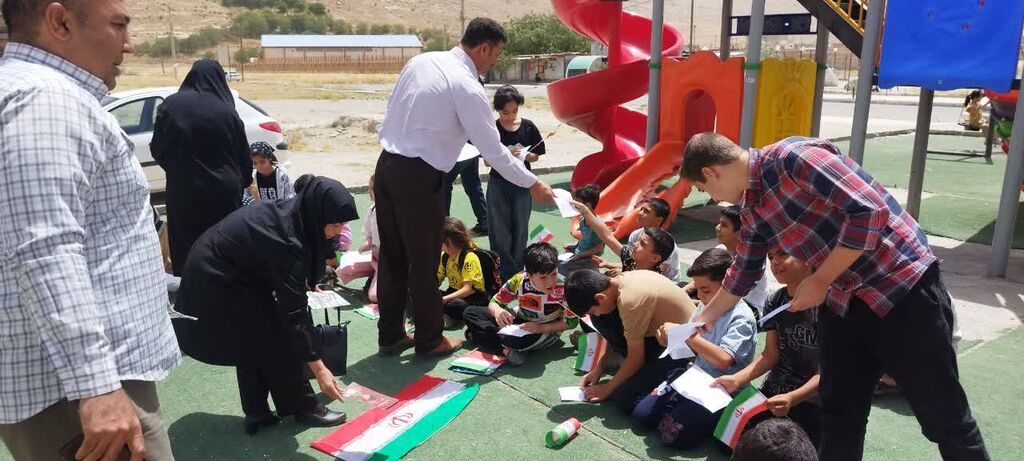 1311658-1 نسیم پیک امید در هوای مسکن مهر اسلامآباد غرب پیچید