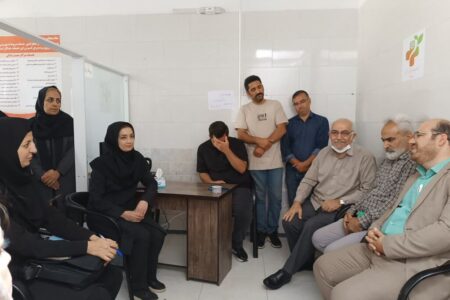 بازدید مدیرکل کانون استان مرکزی از مرکز مثبت زندگی