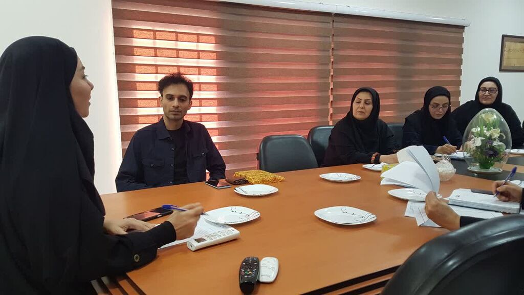 پنجمین نشست شورای فرهنگی کانون کرمانشاه