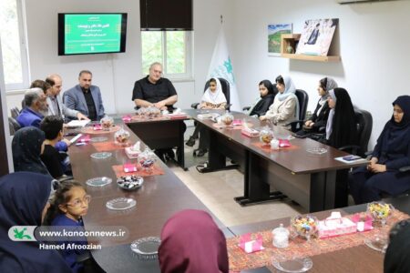 افشین علا مهمان ویژه شاعران نوجوان کانون مازندران شد