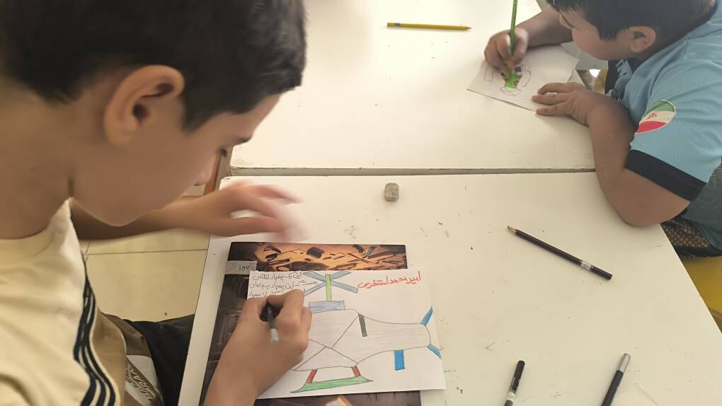 1312078-1 کودکان و نوجوانان مرودشتی، میهمان ویژهبرنامهای با رنگ حماسه و فناوری شدند