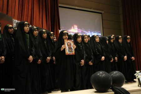 سرود «ماه سه ساله» در سمنان رونمایی شد