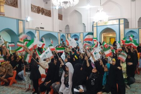 عزاداری کودکان عاشورایی در رواق کودک حرم مطهر