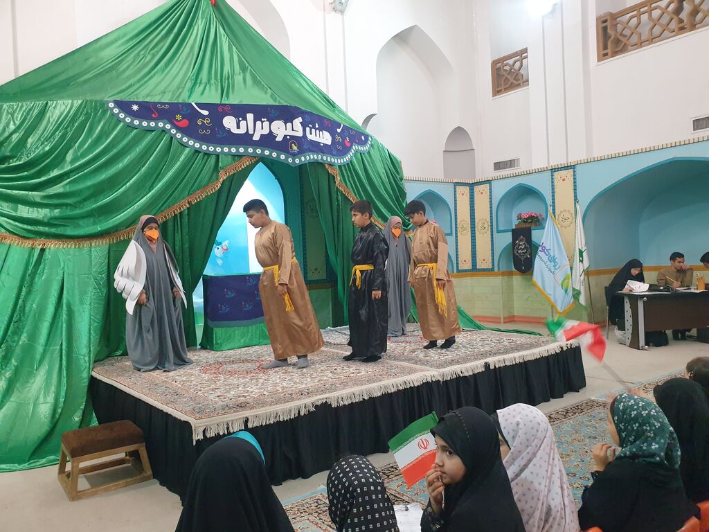 عزاداری کودکان عاشورایی در رواق کودک حرم مطهر