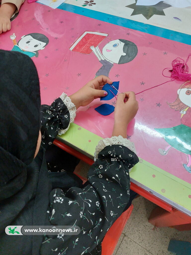 1313317-1 سومین گردهمایی کودکان عاشورایی همزمان با سومین روز از محرم در مراکز کانون استان بوشهر برگزار شد