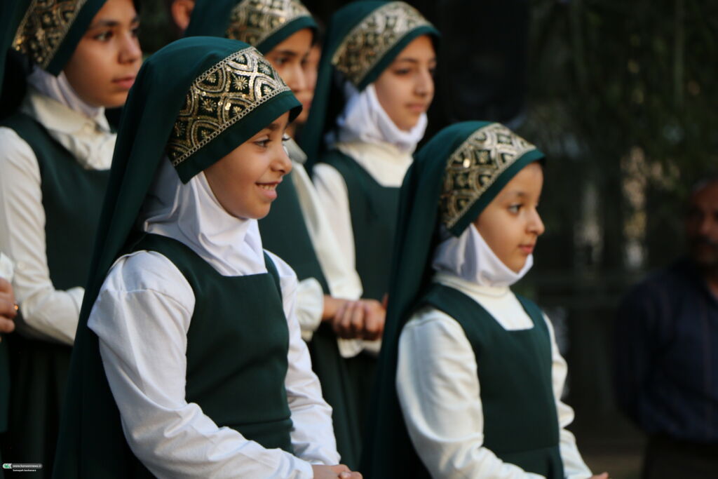 1313979-1 سومین گردهمایی «کودکان عاشورایی» با طعم هنر و حماسه