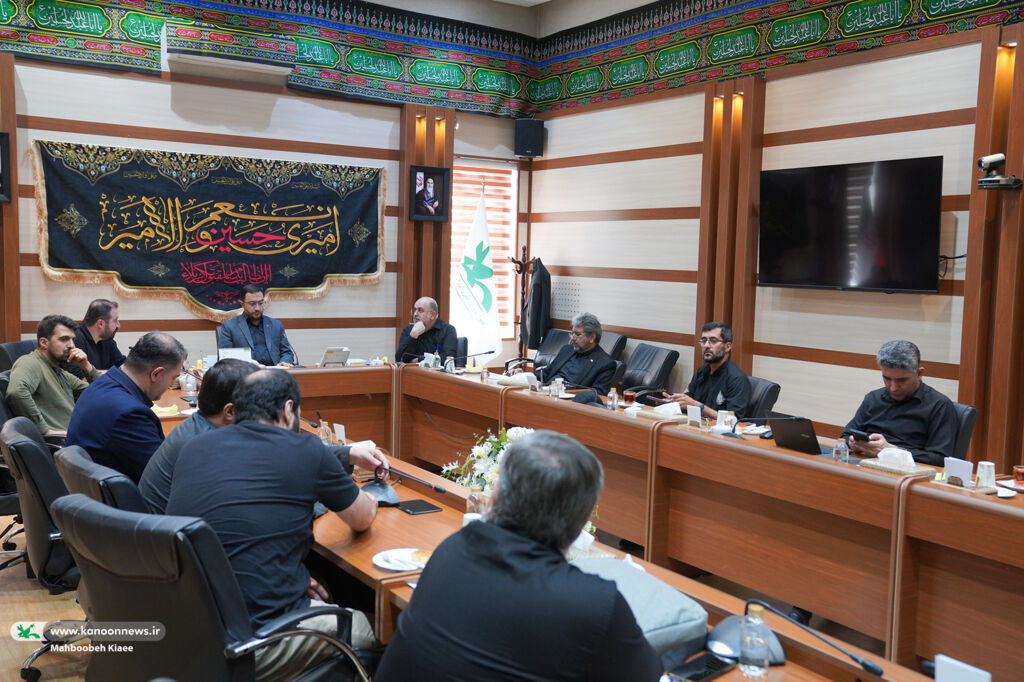 1313996-4 نخستین نشست کارگروه بینالملل قرارگاه کودک و نوجوان برگزار شد