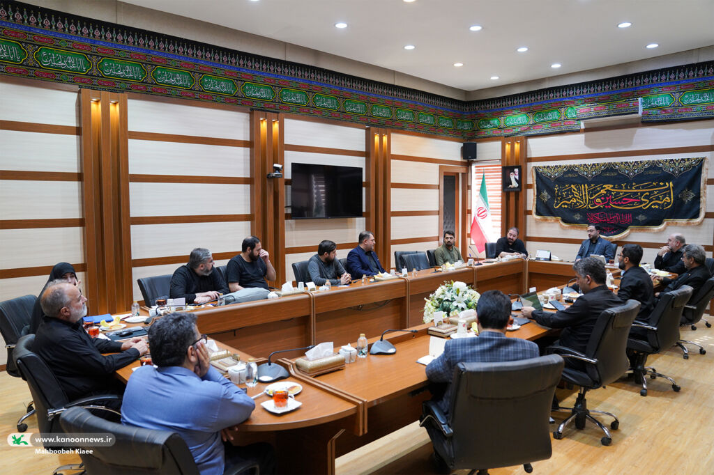 نخستین نشست کارگروه بین‌الملل قرارگاه کودک و نوجوان برگزار شد