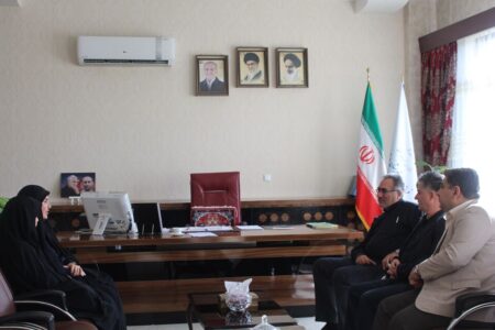 دیدار سرپرست کانون پرورش فکری کودکان و نوجونان با فرماندار ویژه مرند