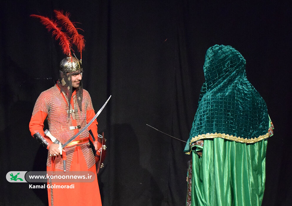 اجرای گروه تعزیه‌خوانی کودک و نوجوان کانون لرستان در ایام محرم