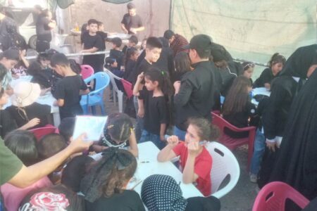 ایستگاه نقاشی عاشورایی در روستای جزن برپا شد