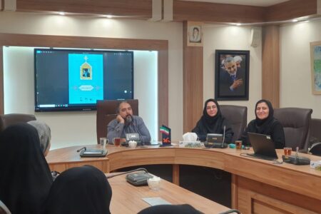 برگزاری صد و شصت و چهارمین نشست انجمن ادبی آفتاب همزمان با آغاز تابستان