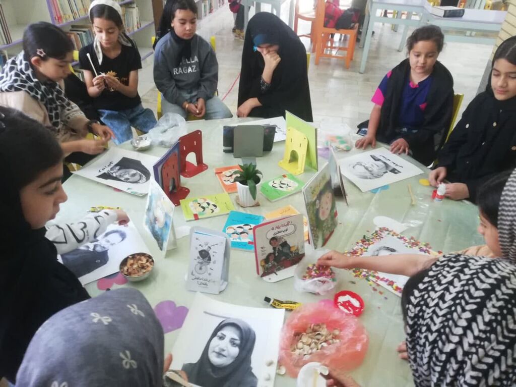 1314583-1 اجرای کارگاه ادبی قلم خیال انگیز من در کانون ازندریان