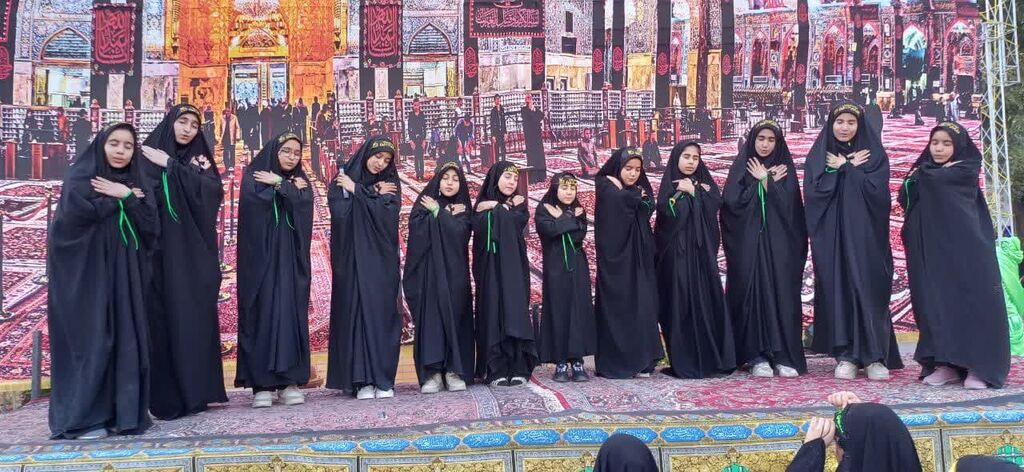 ذکر «یا حسین» در گردهمایی کودکان عاشورایی کانون همدان طنین‌انداز شد