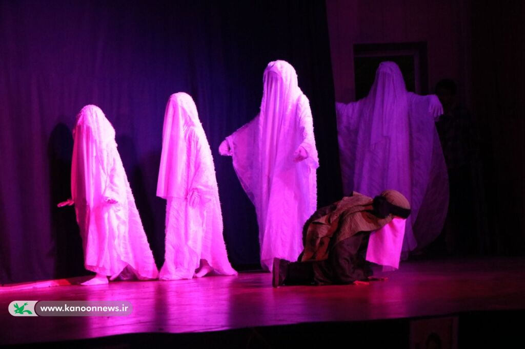 1314647 سوگواره هنری «عاشورا به روایت نسل نو»