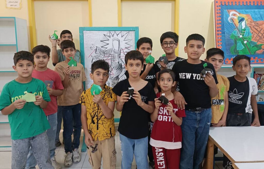 ویژه‌برنامه‌های «گردهمایی کودکان عاشورایی» همراه با دست‌سازه‌های حسینی