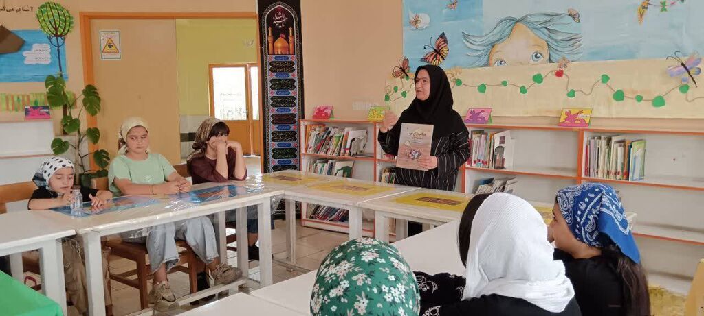 ویژه‌برنامه‌های «گردهمایی کودکان عاشورایی» همراه با دست‌سازه‌های حسینی