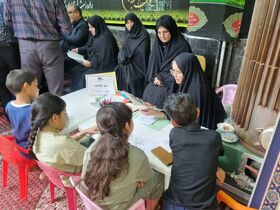 1315035 برپایی میز خدمت کانون پرورش فکری در شهر آشتیان