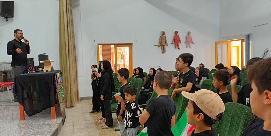 1316028 برگزاری مراسم عزاداری شهادت امام حسین(ع) در مرکز فرهنگیهنری کانون بیلهسوار