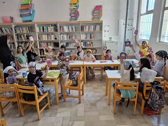 1316425 گرامیداشت روز ملی ادبیات کودک و نوجوان در مراکز ۹ اصفهان و گزو برخوار