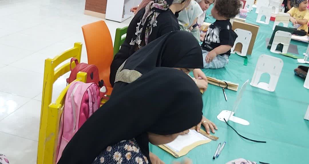 1317029 ویژهبرنامه «دانشنامهی عاشورایی» در مرکز بندرامام خمینی(ره)