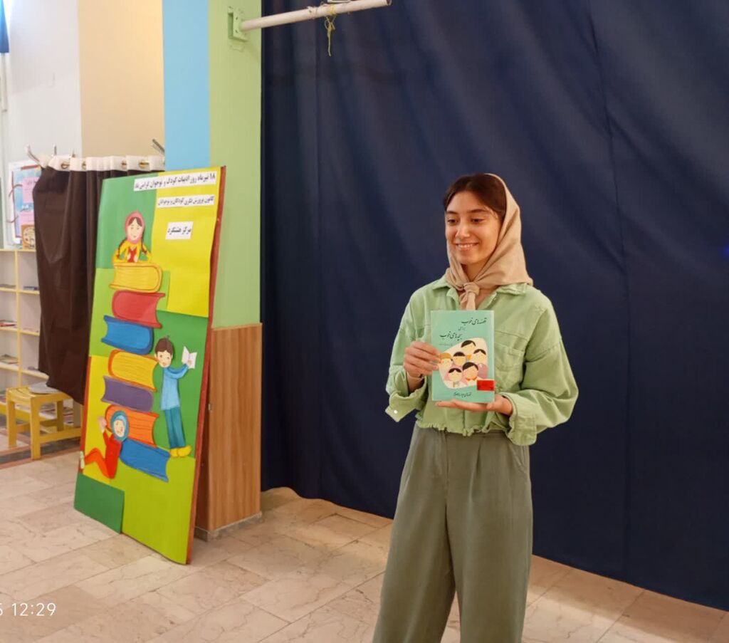 1317034 ویژه برنامه ی «قلم کودکانه» در مرکز هشتگرد