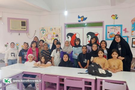 بازدید مدیرکل کانون استان بوشهر از مرکز فرهنگی‌هنری اهرم