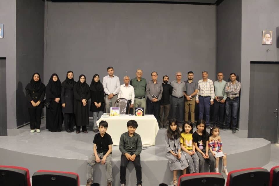 1317777 گرامیداشت روز ادبیات با برگزاری کارگاه خلاقیت نویسندگی در اوز