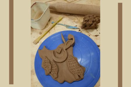 در شهمیرزاد کودکان با سفال و خلاقیت، ایران را نقش زدند