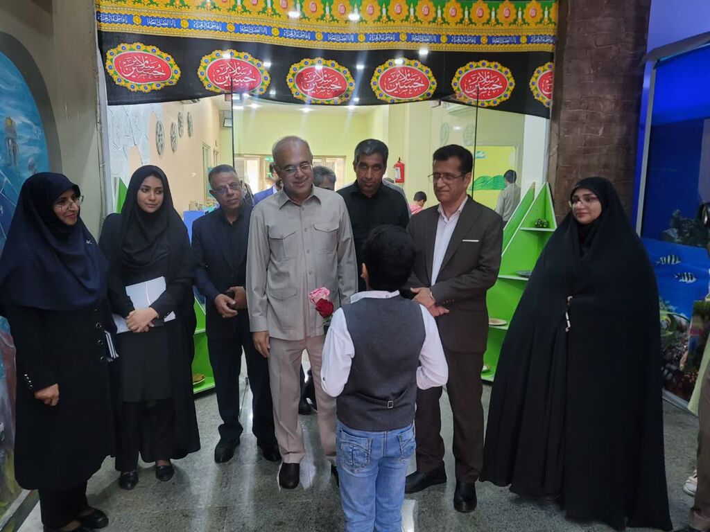 1318586 استاندار هرمزگان معین کانون هرمزگان شد/ کانون باید از محدودیت خارج شود