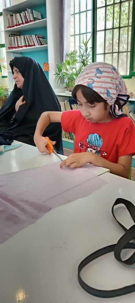 1318800 کارگاه «عروسکهای بهشتی» در مرکز فرهنگی چناران