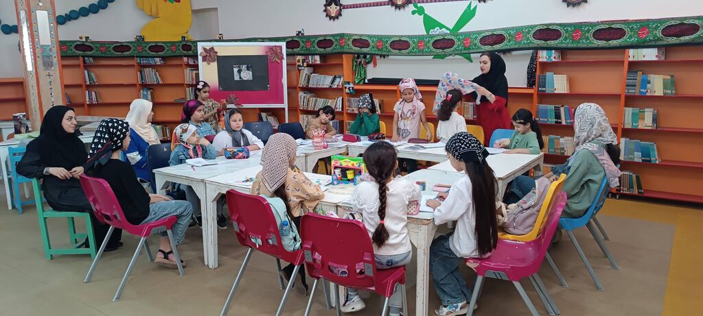 1318933 راهاندازی فعالیت "تابستانها با سینما" در مرکز هرسین