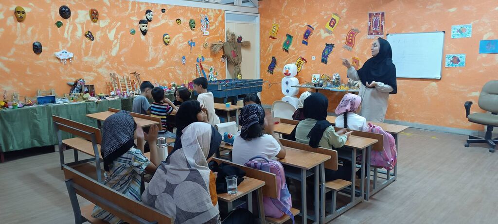 1318945 راهاندازی فعالیت "تابستانها با سینما" در مرکز هرسین