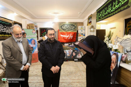 حضور مدیرعامل کانون در منزل شهید سه ساله‌ی‌ حملات رژیم صهیونیستی‌