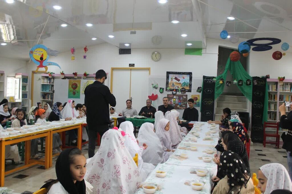 اجرای ویژه برنامه‌ی دینی و فرهنگی در کانون چایپاره