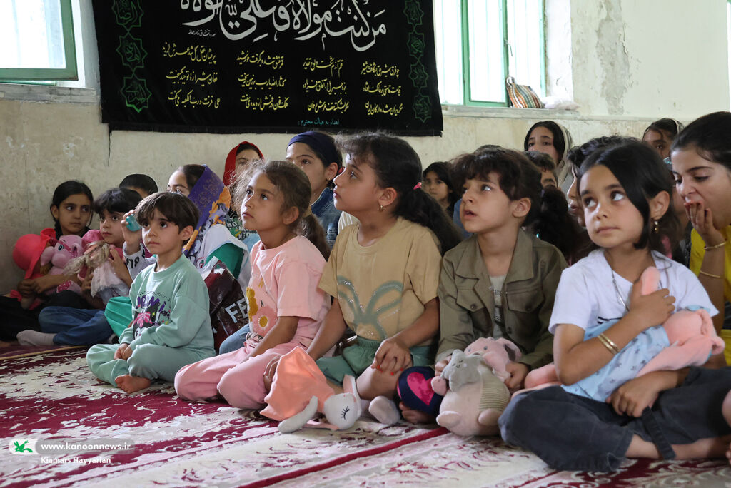 1319493 اعضای کانون در روستاهای چهارمحال و بختیاری، صاحب تئاتر عروسکی شدند